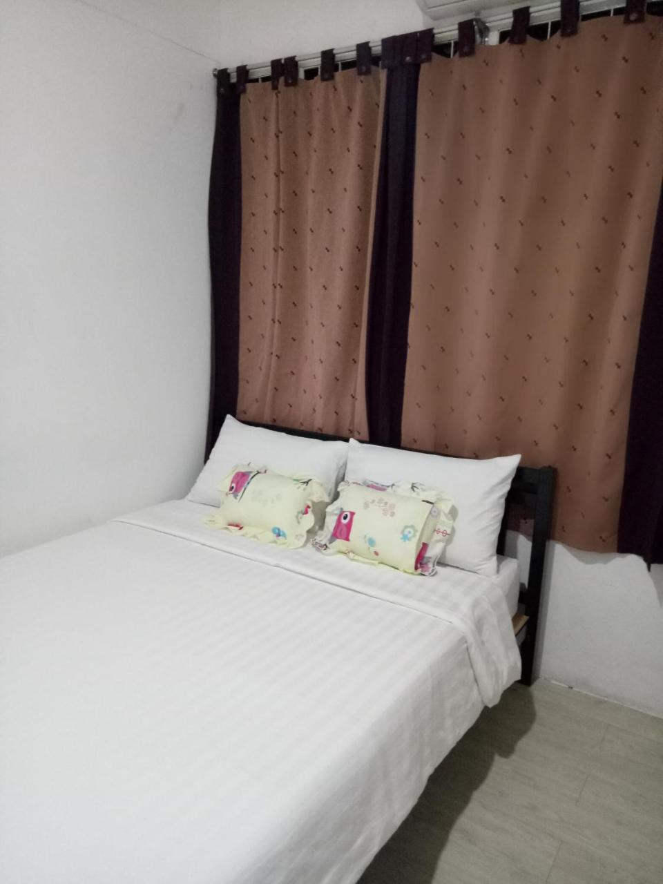 D House Hostel Бангкок Екстер'єр фото